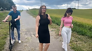 Dating On The Street Ended With A Pussy Full Of Sperm For Milf