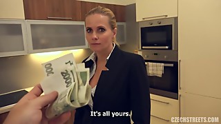 A Real Estate Agent Reluctantly Had A Sex With A Fucking Customer To Make A Contract In